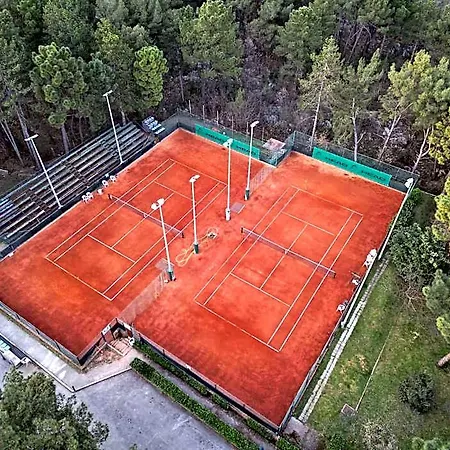 Parco vacanze Sport Centar 4*