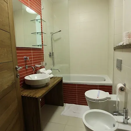 Bungalows Sport Centar 4*